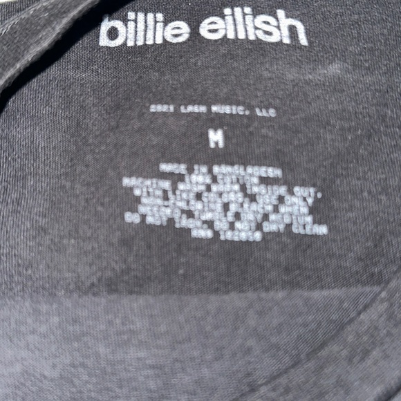 Graphic Tee bundle - Picture 3 of 13